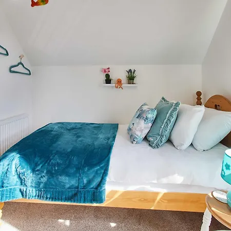 Host & - The Snug بيت للعطل هونمانبي