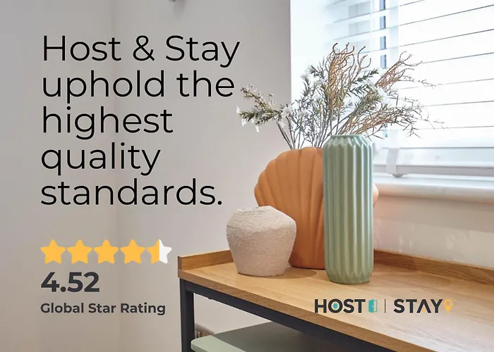 Host & - The Snug Holiday home *